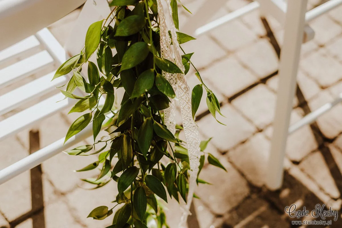 ślub kościelny w plenerze warszawa