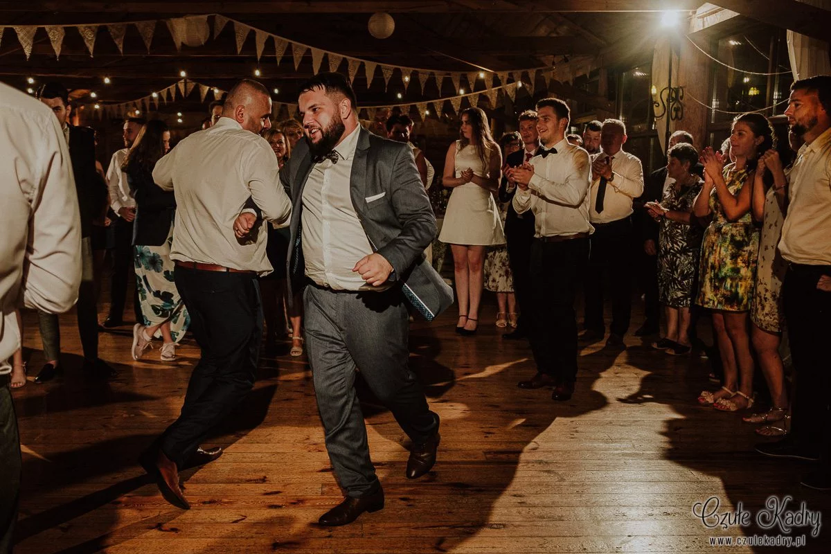 ślub kościelny w plenerze warszawa