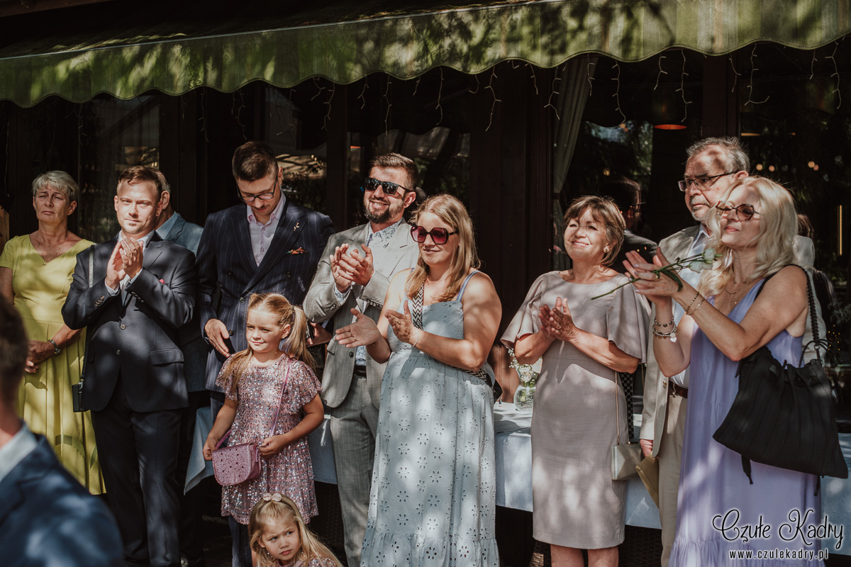 winiarnia nad jeziorem slub