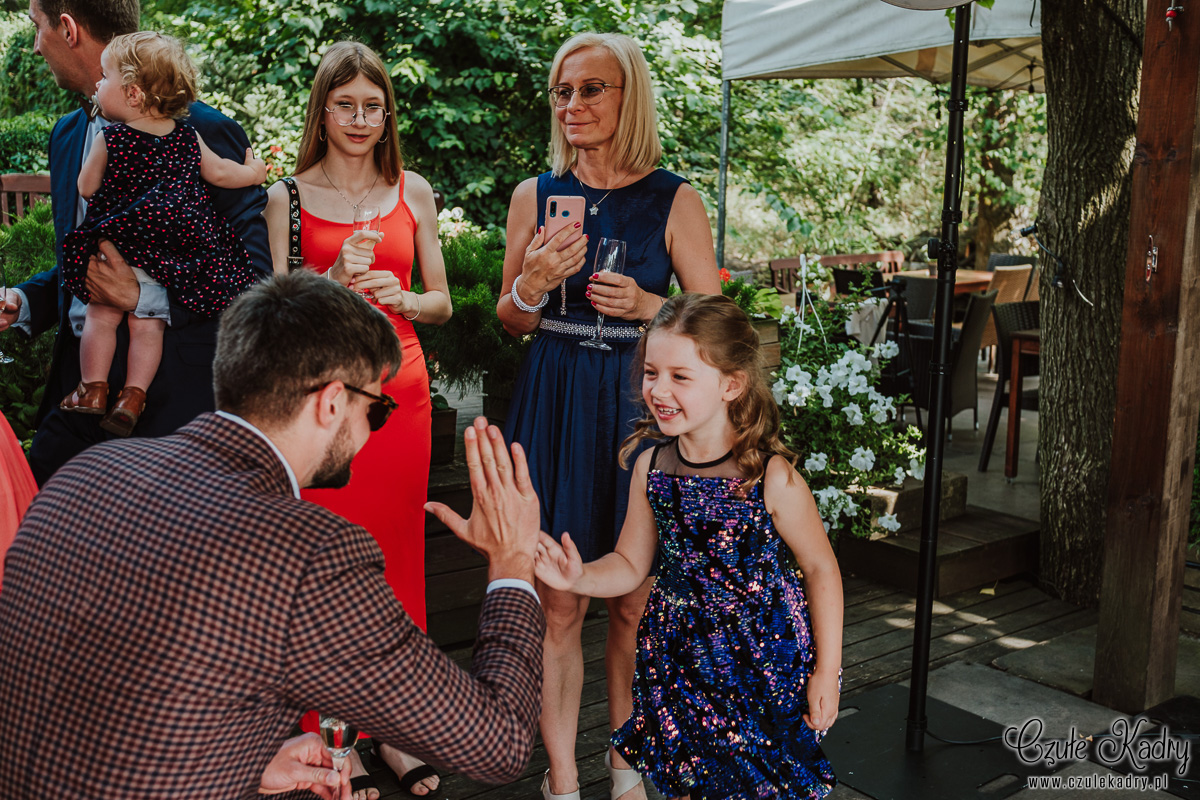 winiarnia nad jeziorem slub