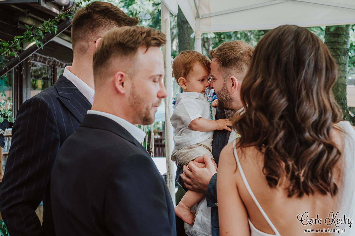 winiarnia nad jeziorem slub