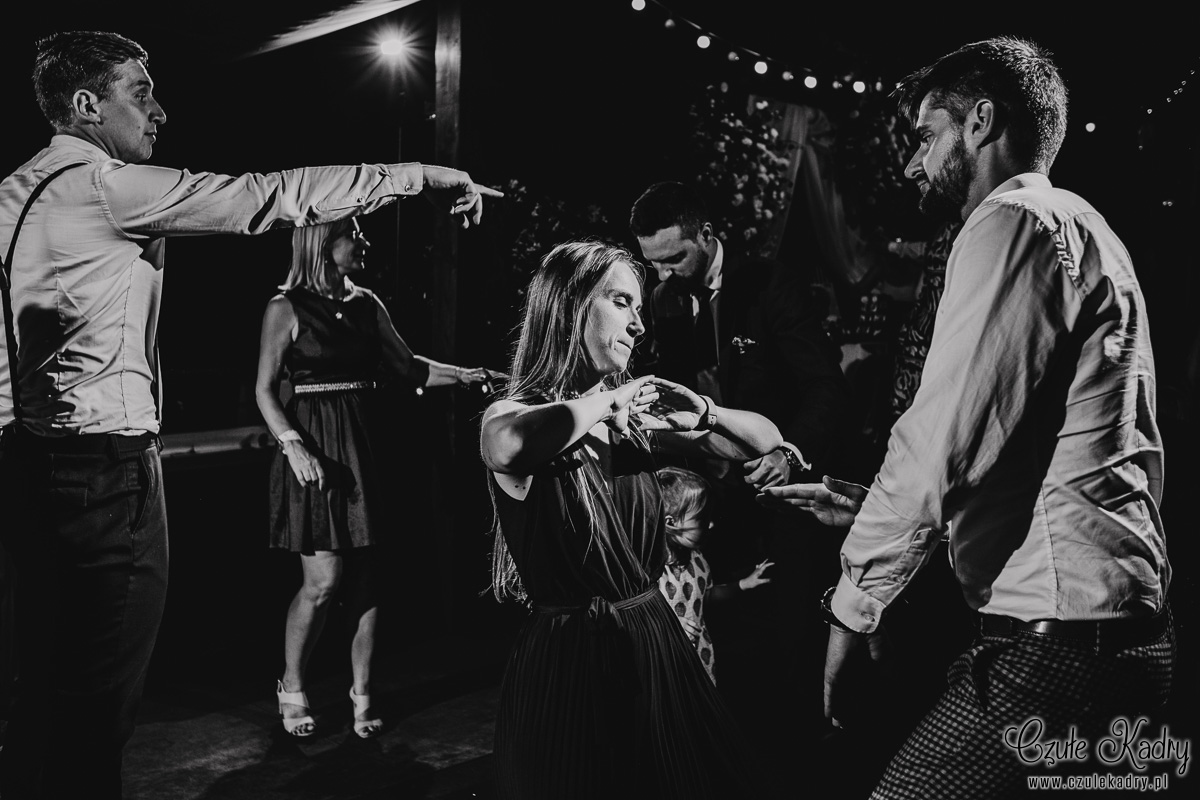 winiarnia nad jeziorem slub