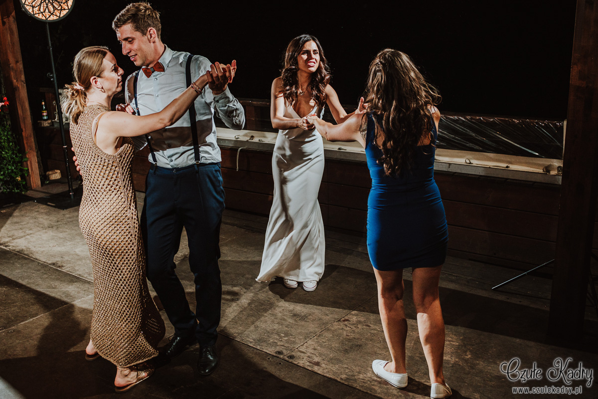 winiarnia nad jeziorem slub