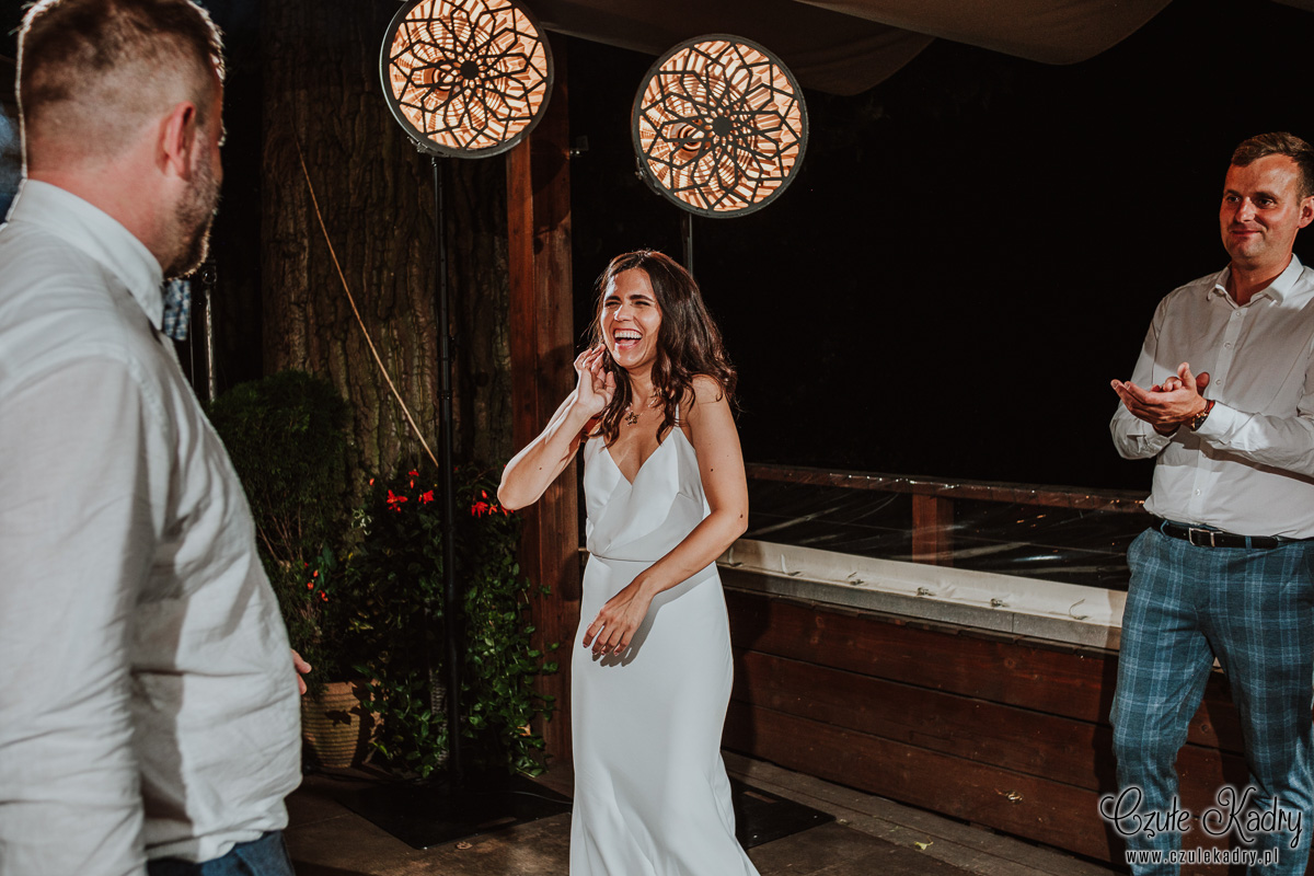 winiarnia nad jeziorem slub