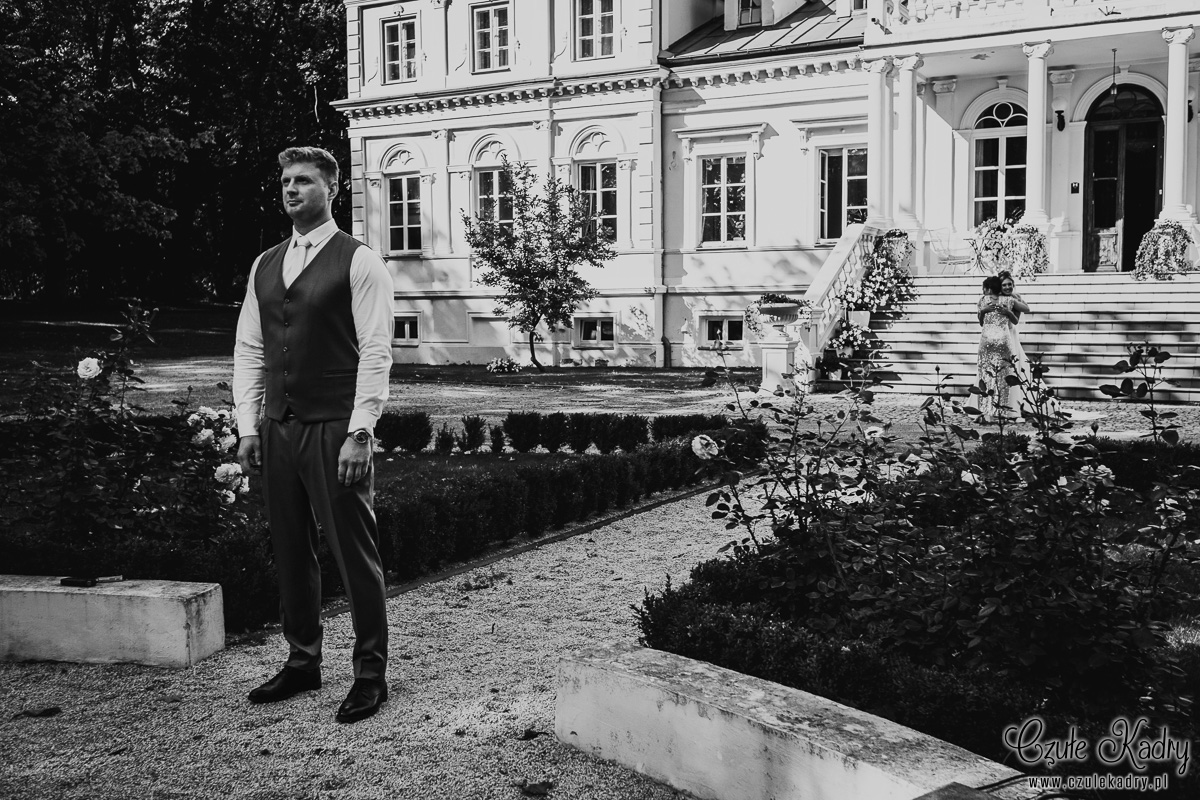 slub w plenerze palac chojnata
