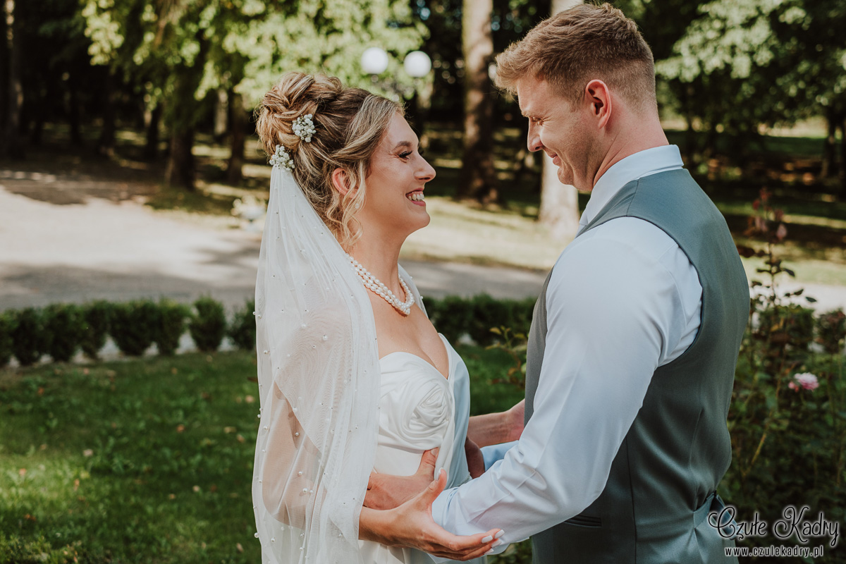 slub w plenerze palac chojnata