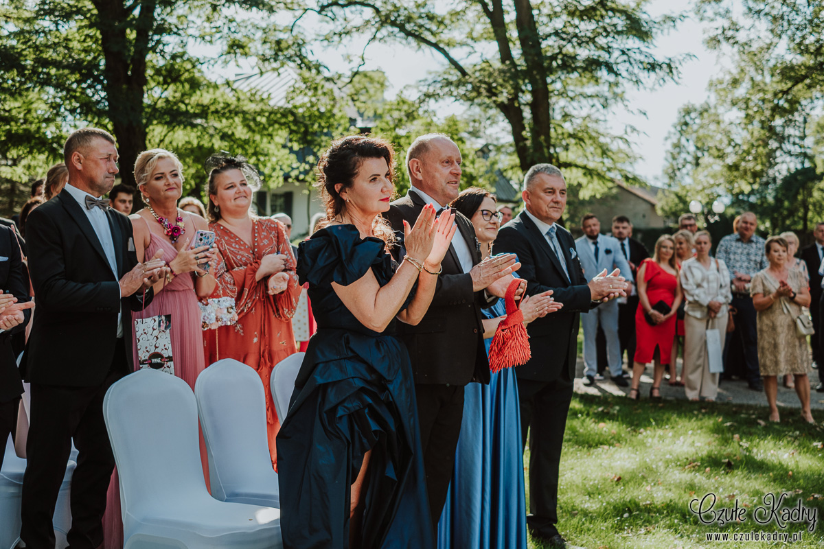 slub w plenerze palac chojnata