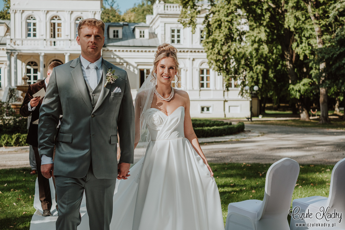 slub w plenerze palac chojnata