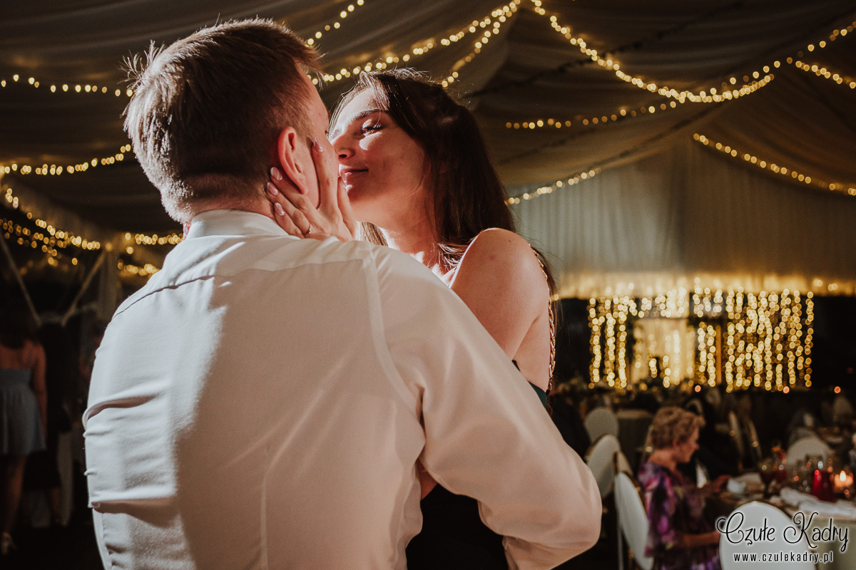 slub w plenerze palac chojnata