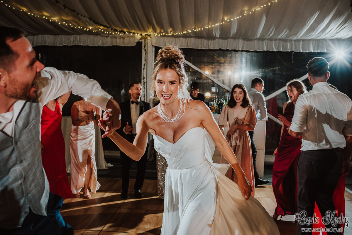 slub w plenerze palac chojnata