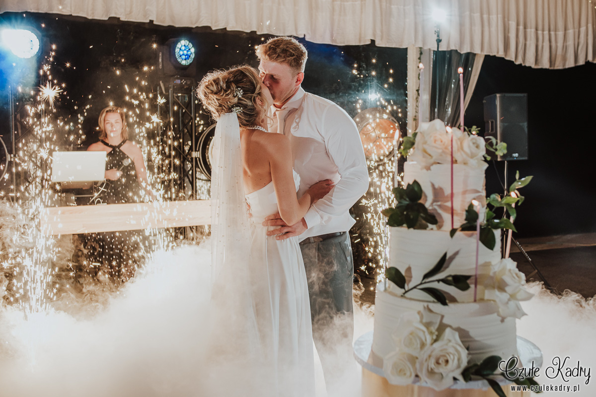 slub w plenerze palac chojnata