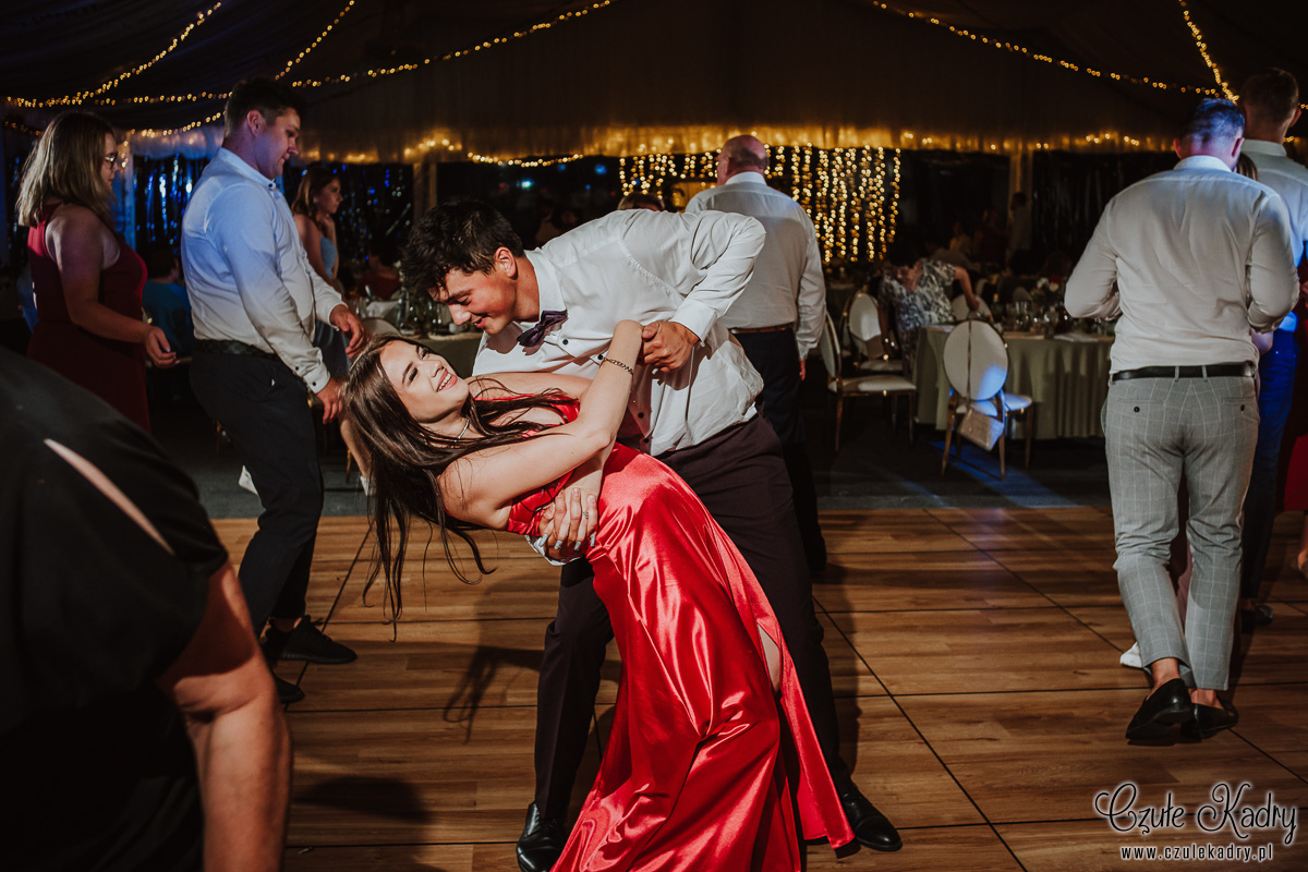 slub w plenerze palac chojnata