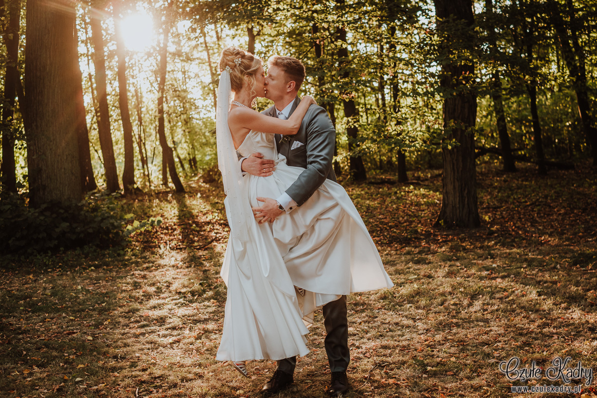 slub w plenerze palac chojnata